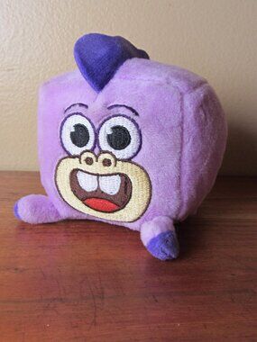 plush baby shark chuck's song cube (W6521)
